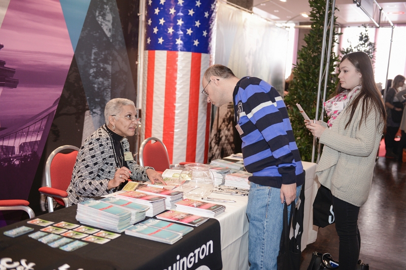 Visit USA Seminar 2015 (117)